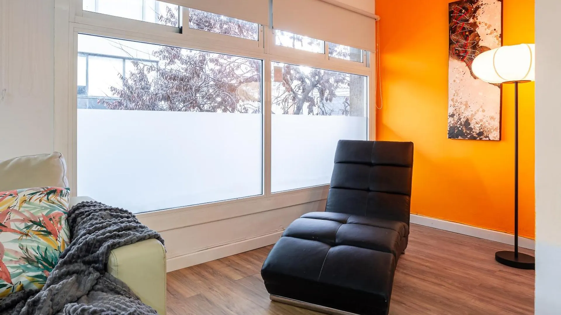 Orange Loft, Posibilidad De Parking Apartman Girona