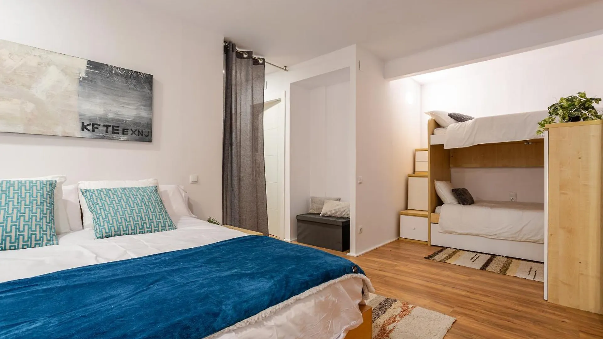 Orange Loft, Posibilidad De Parking Apartman Girona