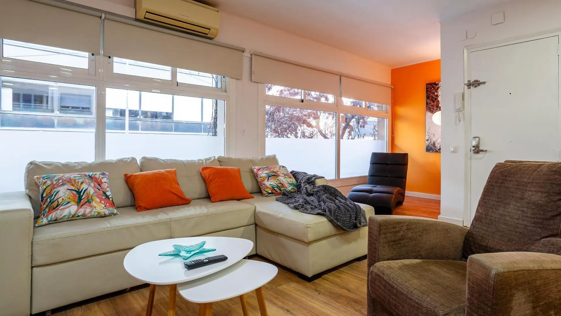 Orange Loft, Posibilidad De Parking Apartment Girona