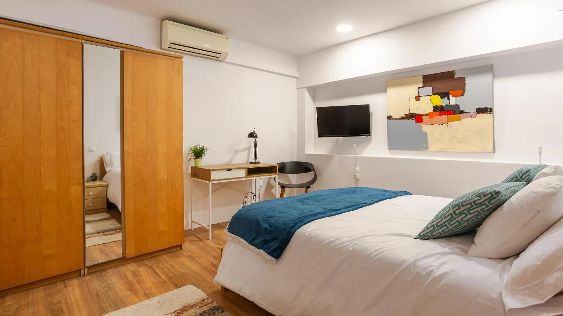 Orange Loft, Posibilidad De Parking Apartment Girona 0*,  Spain